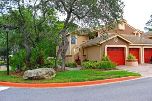 Sanctuary At Bay Hill Townhouse Curb